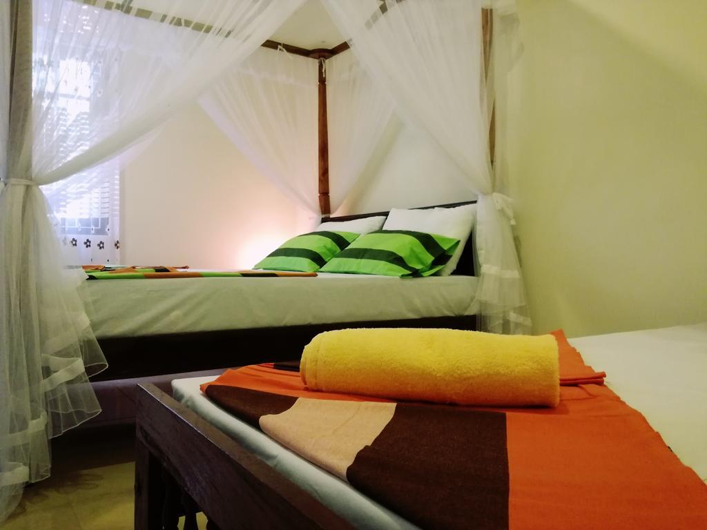 Golden Beach Rest Otel Tangalle Dış mekan fotoğraf
